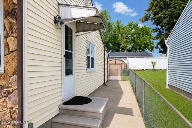 199 Princeton Road, Parlin, NJ 08859