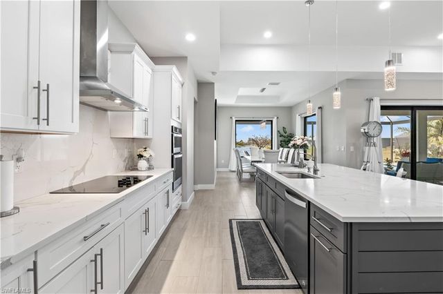 2410 Kismet Lakes LN, Cape Coral, FL 33993