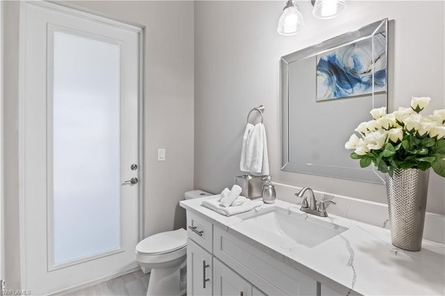 2410 Kismet Lakes LN, Cape Coral, FL 33993