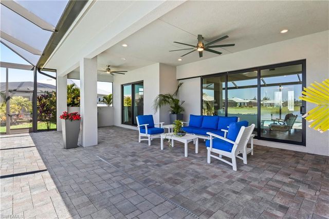 2410 Kismet Lakes LN, Cape Coral, FL 33993