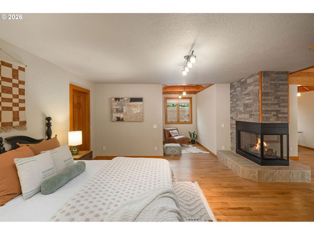 32715 Sw LAUREL Rd, Hillsboro, OR 97123