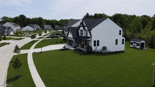 2818 Weeping Pine Drive, Medina, OH 44256