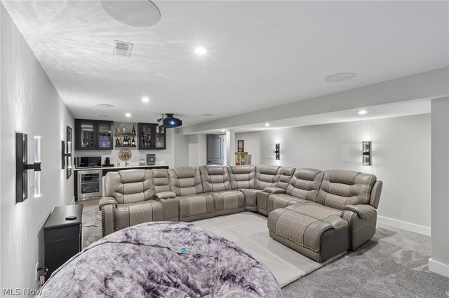2818 Weeping Pine Drive, Medina, OH 44256