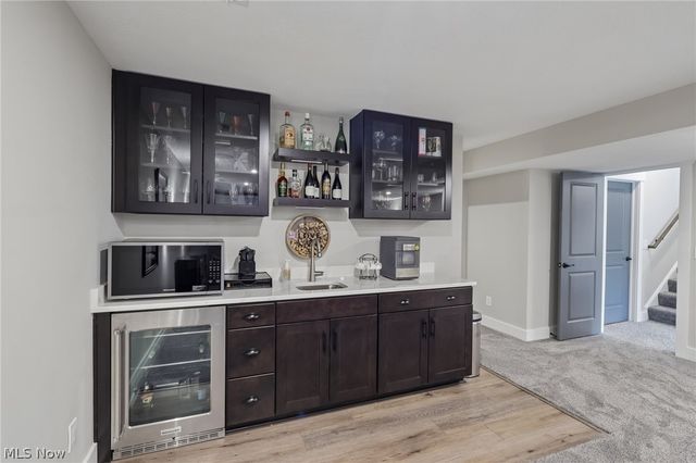 2818 Weeping Pine Drive, Medina, OH 44256
