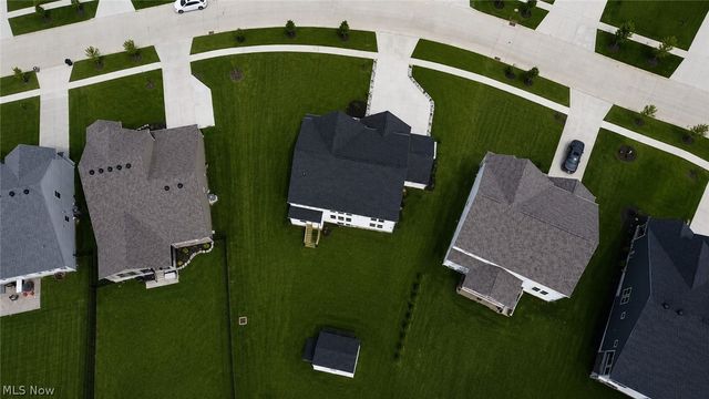 2818 Weeping Pine Drive, Medina, OH 44256