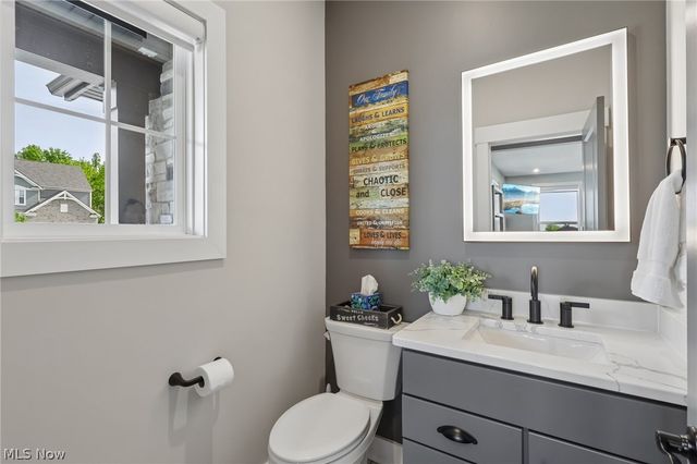 2818 Weeping Pine Drive, Medina, OH 44256