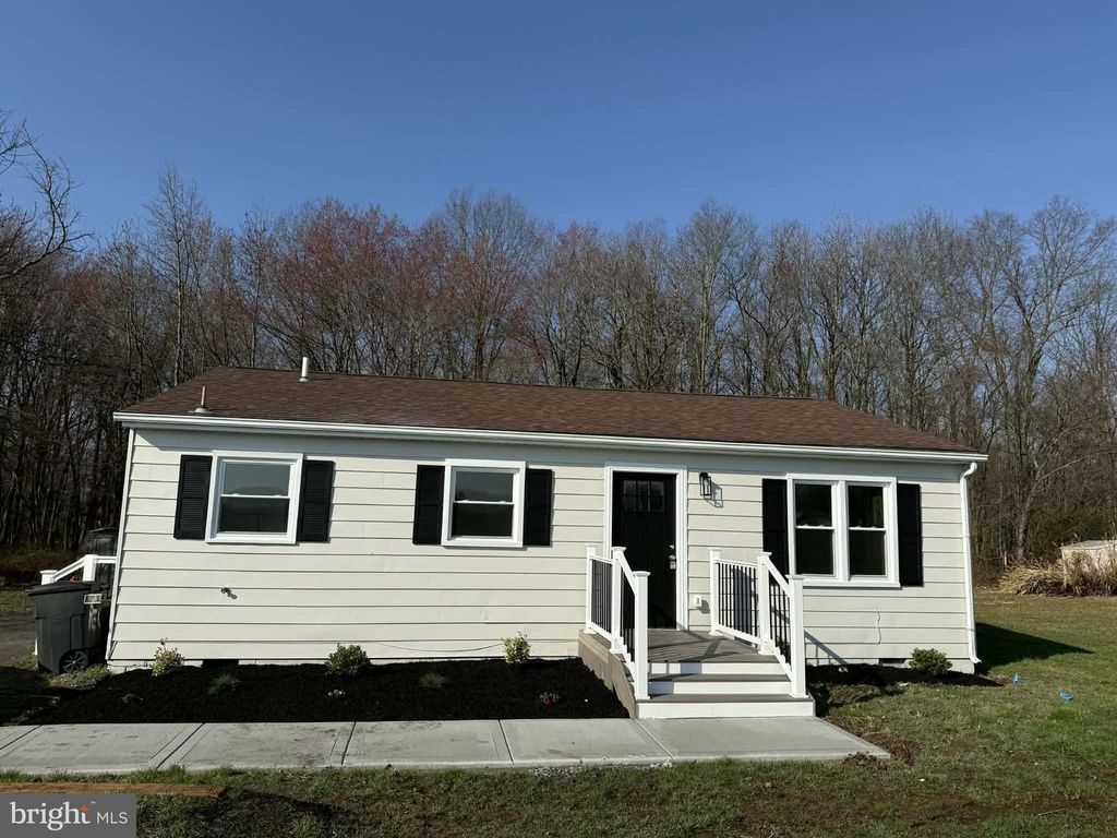 183 KNIGHTS CORNER RD, Elkton, MD 21921