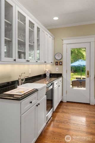 19840 Vashon Highway SW, Vashon, WA 98070