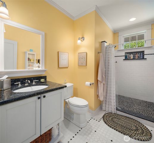 19840 Vashon Highway SW, Vashon, WA 98070