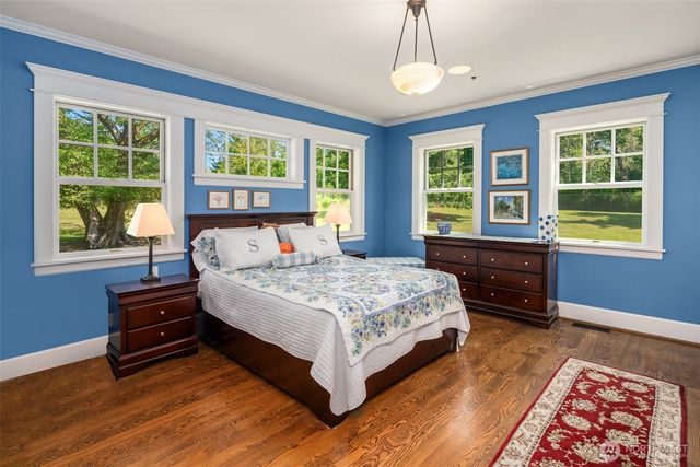 19840 Vashon Highway SW, Vashon, WA 98070