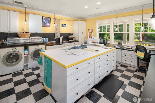 19840 Vashon Highway SW, Vashon, WA 98070