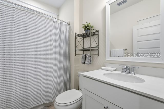 101 Carolina Oaks Ave, Bluffton, SC 29909
