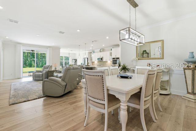 101 Carolina Oaks Ave, Bluffton, SC 29909