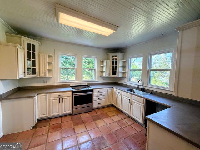 27 Carmichael Street, Mcdonough, GA 30253