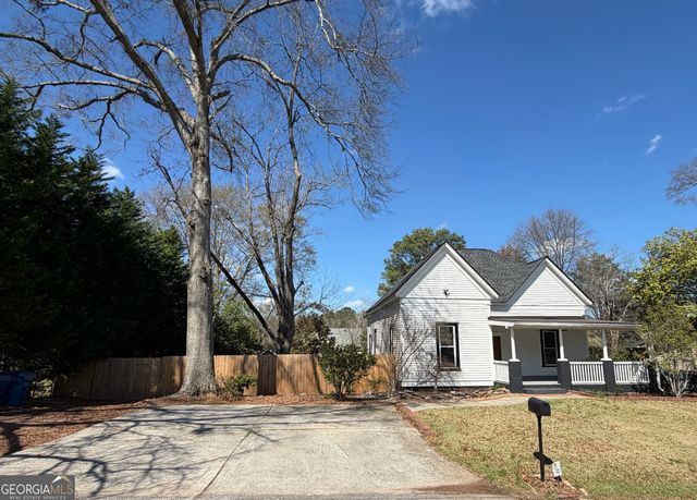 27 Carmichael Street, Mcdonough, GA 30253