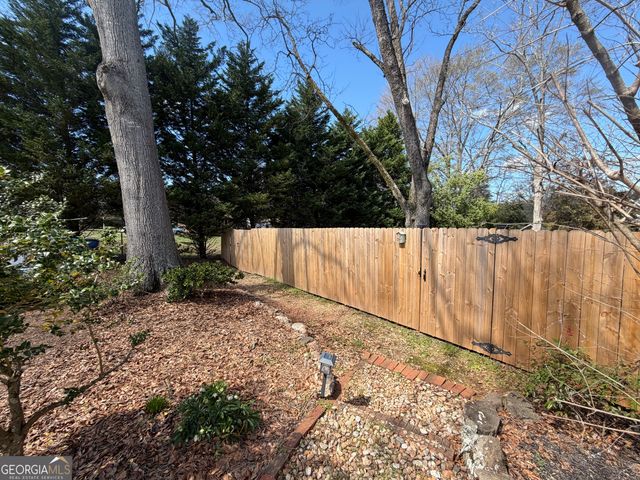 27 Carmichael Street, Mcdonough, GA 30253