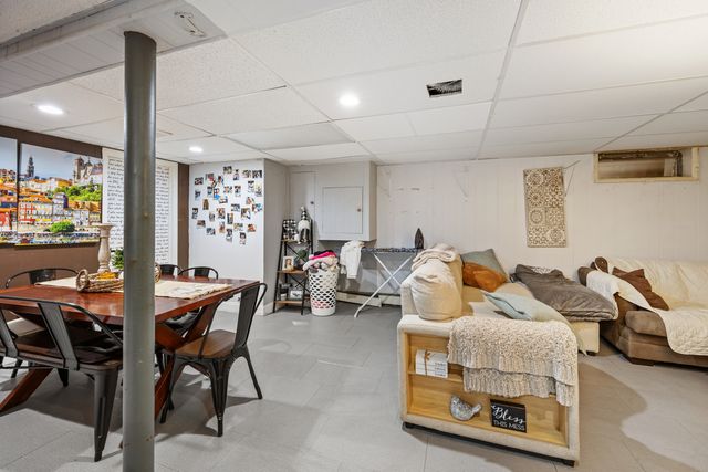 93 Stanwood Street, West Hartford, CT 06110