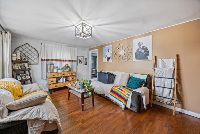 93 Stanwood Street, West Hartford, CT 06110