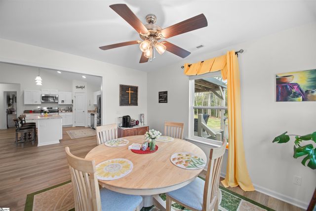 104 Summer Breeze Court, Townville, SC 29689