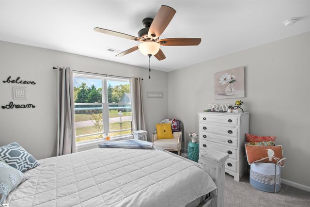 104 Summer Breeze Court, Townville, SC 29689