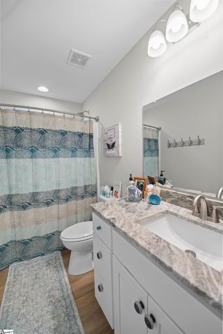 104 Summer Breeze Court, Townville, SC 29689