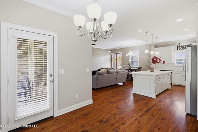 240 Falls Crossing, Madison, MS 39110