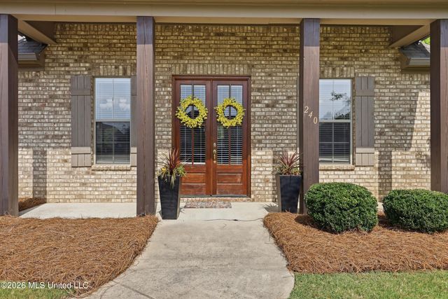 240 Falls Crossing, Madison, MS 39110