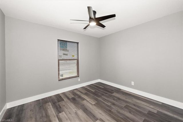 2821 NE 4th PL, Cape Coral, FL 33909