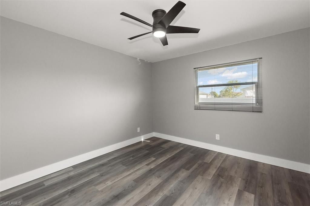 Image 18 of property listing at 2821 NE 4th PL, Cape Coral, FL 33909