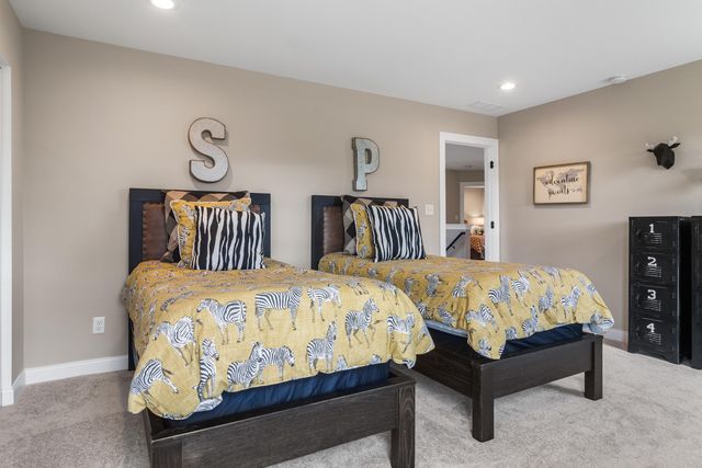 18895 Sapphire Avenue, Lowell, IN 46356