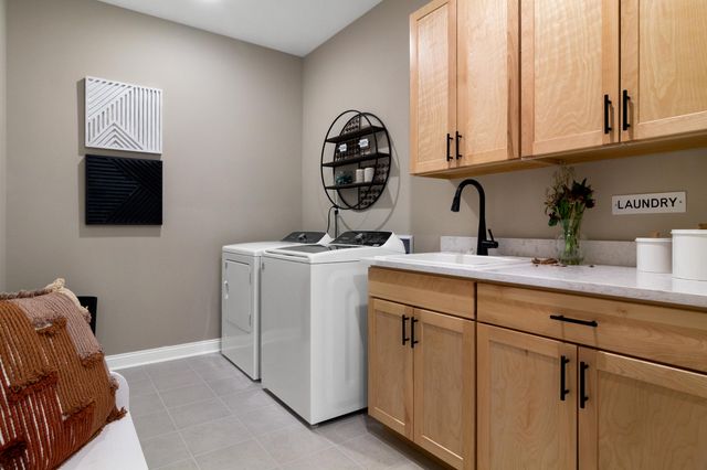 18895 Sapphire Avenue, Lowell, IN 46356