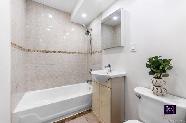 1213 E 95th Street 502B, Brooklyn, NY 11236