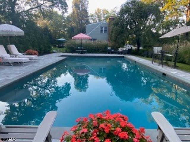 11 Miller Ave, Tewksbury Twp., NJ 08858