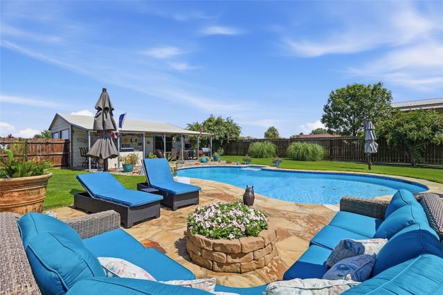 1073 Atlanta, Nevada, TX 75173