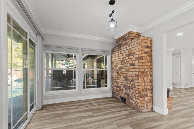 7301 Spicer Dr, Citrus Heights, CA 95621