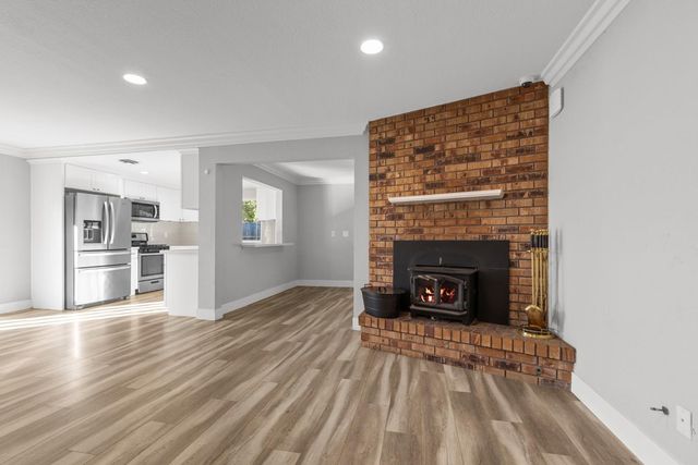 7301 Spicer Dr, Citrus Heights, CA 95621