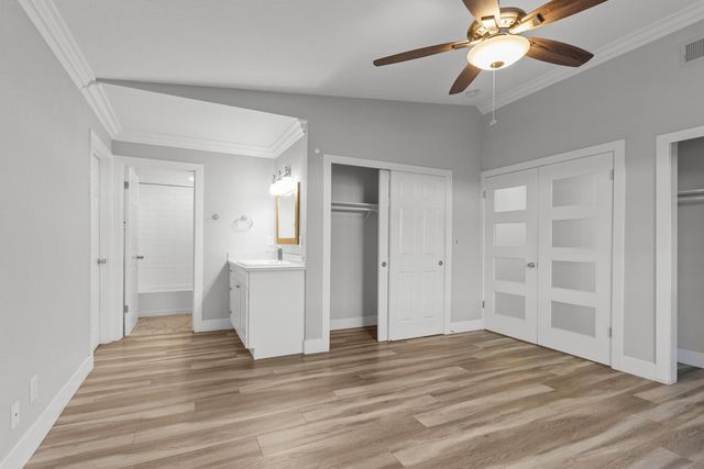 7301 Spicer Dr, Citrus Heights, CA 95621