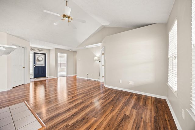 113 Covington Way, Richmond, KY 40475