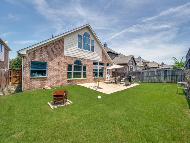 2312 Fountain Gate Drive, Little Elm, TX 75068