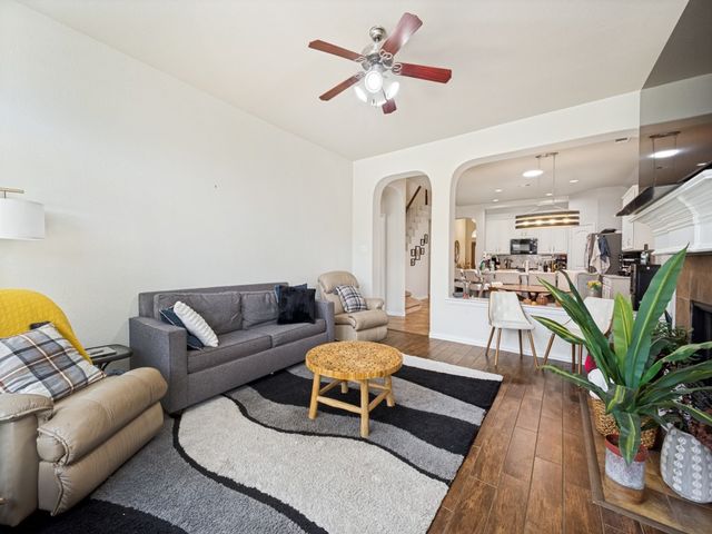 2312 Fountain Gate Drive, Little Elm, TX 75068