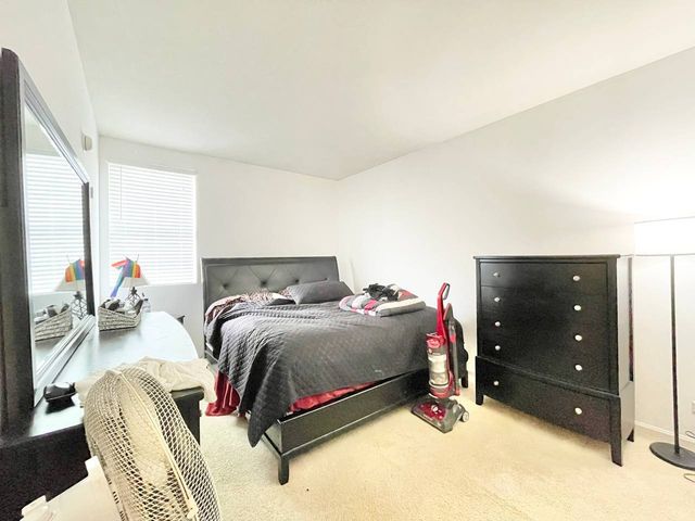 786 Four Seasons Boulevard 786, Aurora, IL 60504