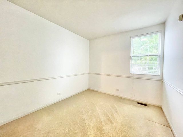 786 Four Seasons Boulevard 786, Aurora, IL 60504