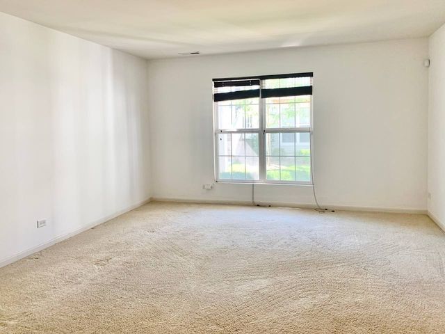786 Four Seasons Boulevard 786, Aurora, IL 60504