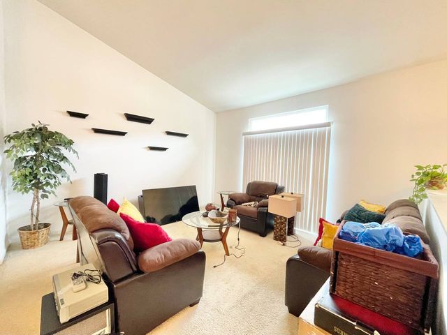 786 Four Seasons Boulevard 786, Aurora, IL 60504