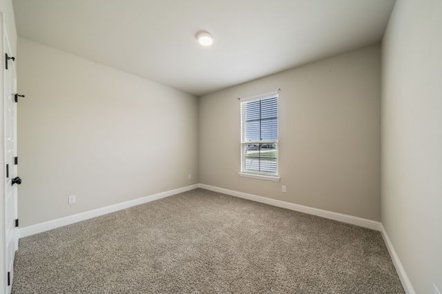 1057 Nighthawk Trail, Alvarado, TX 76009