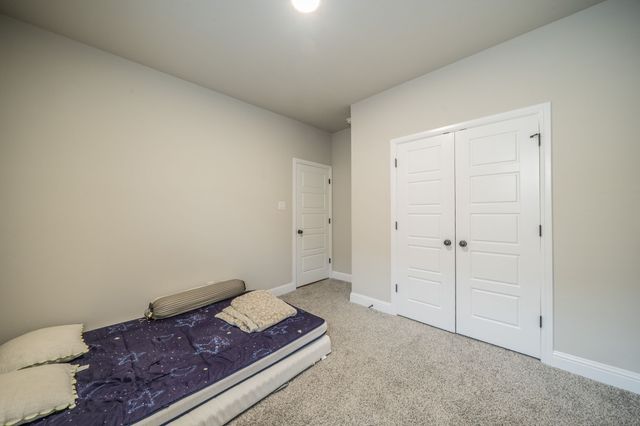 1057 Nighthawk Trail, Alvarado, TX 76009