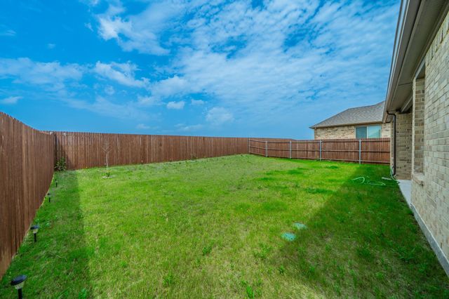 1057 Nighthawk Trail, Alvarado, TX 76009