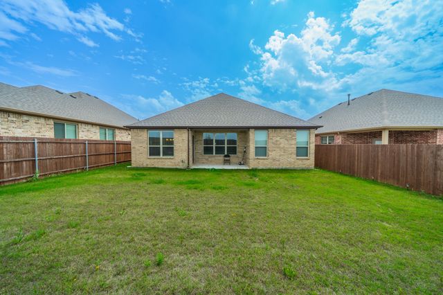 1057 Nighthawk Trail, Alvarado, TX 76009