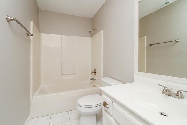 2737 Aston Woods Ln, Thompsons Station, TN 37179