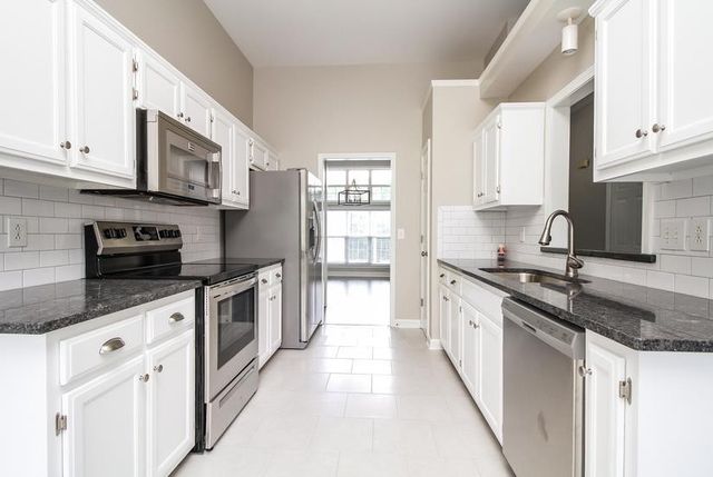 2737 Aston Woods Ln, Thompsons Station, TN 37179